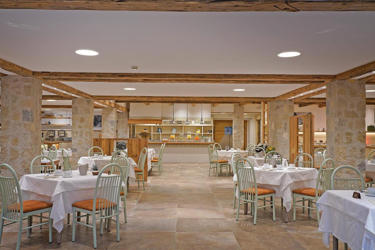 Hotel Caravel Limone sul Garda Esterno foto