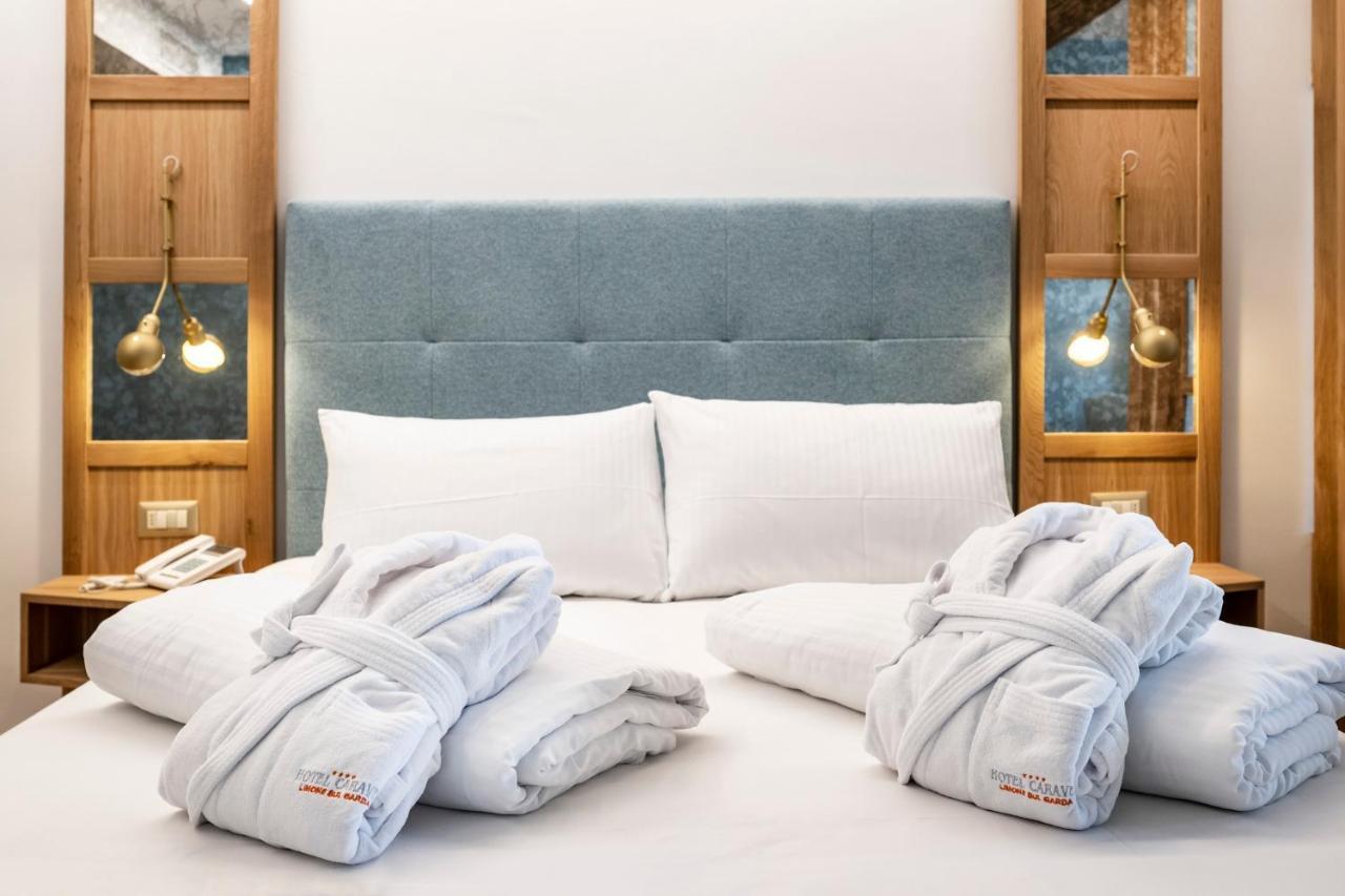 Hotel Caravel Limone sul Garda Esterno foto