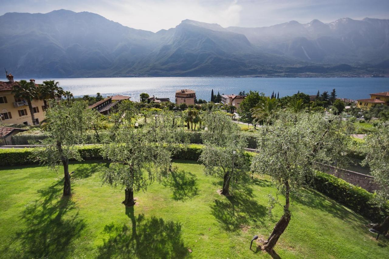 Hotel Caravel Limone sul Garda Esterno foto