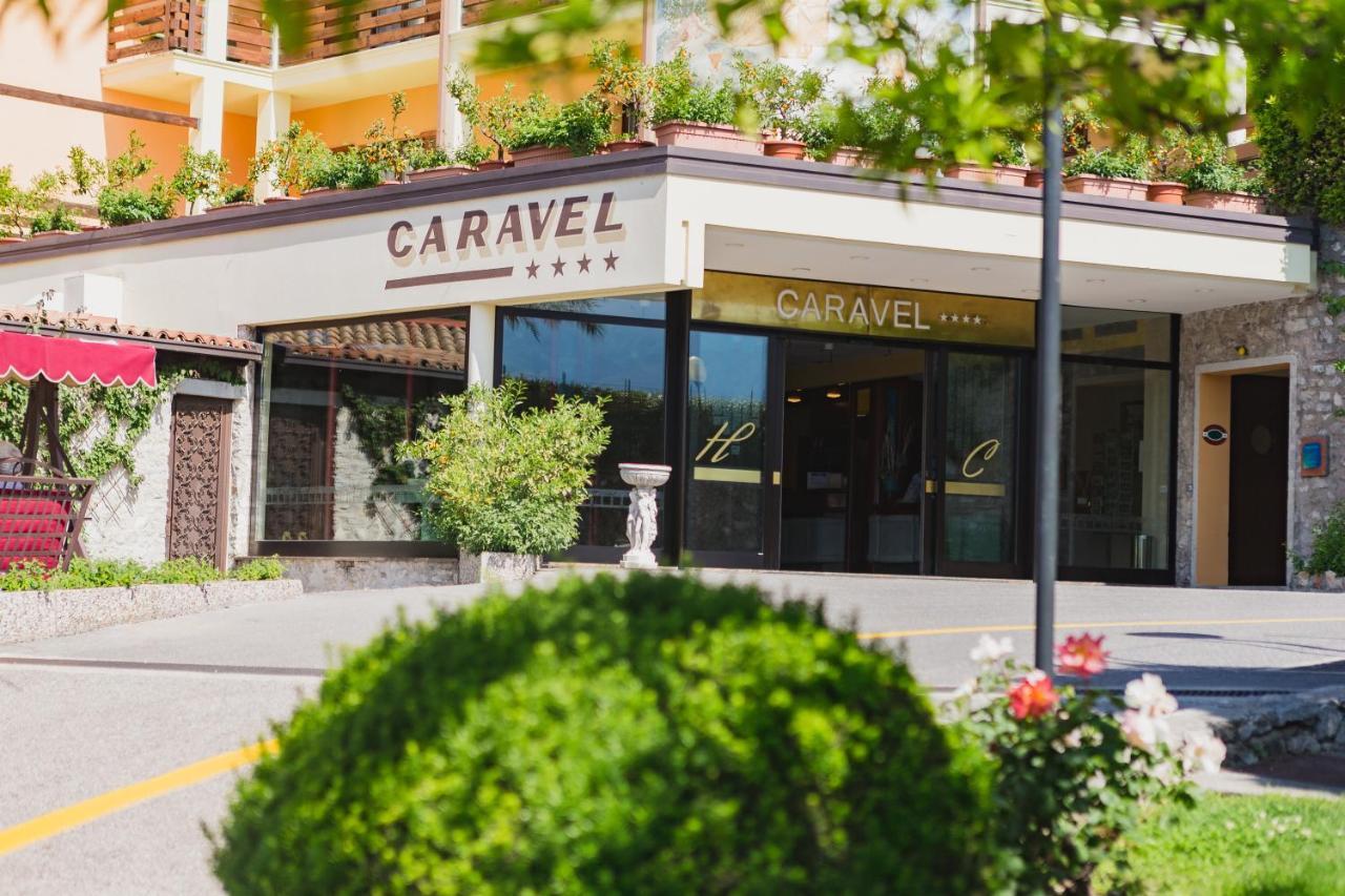 Hotel Caravel Limone sul Garda Esterno foto
